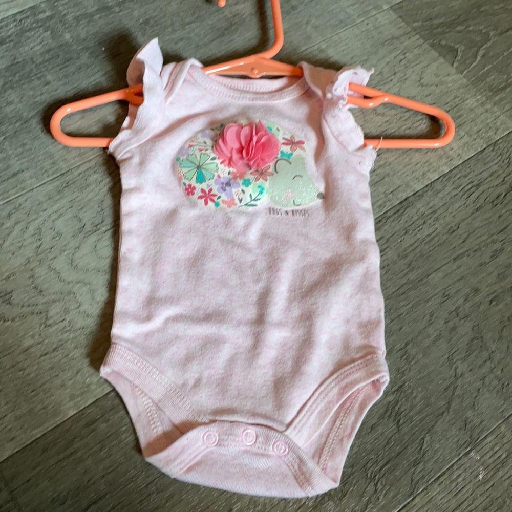 Baby girl onesie size 3months